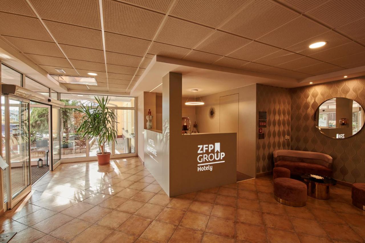 Hotel Akademie A Depandance Vila Jarmila Velké Bílovice Екстериор снимка