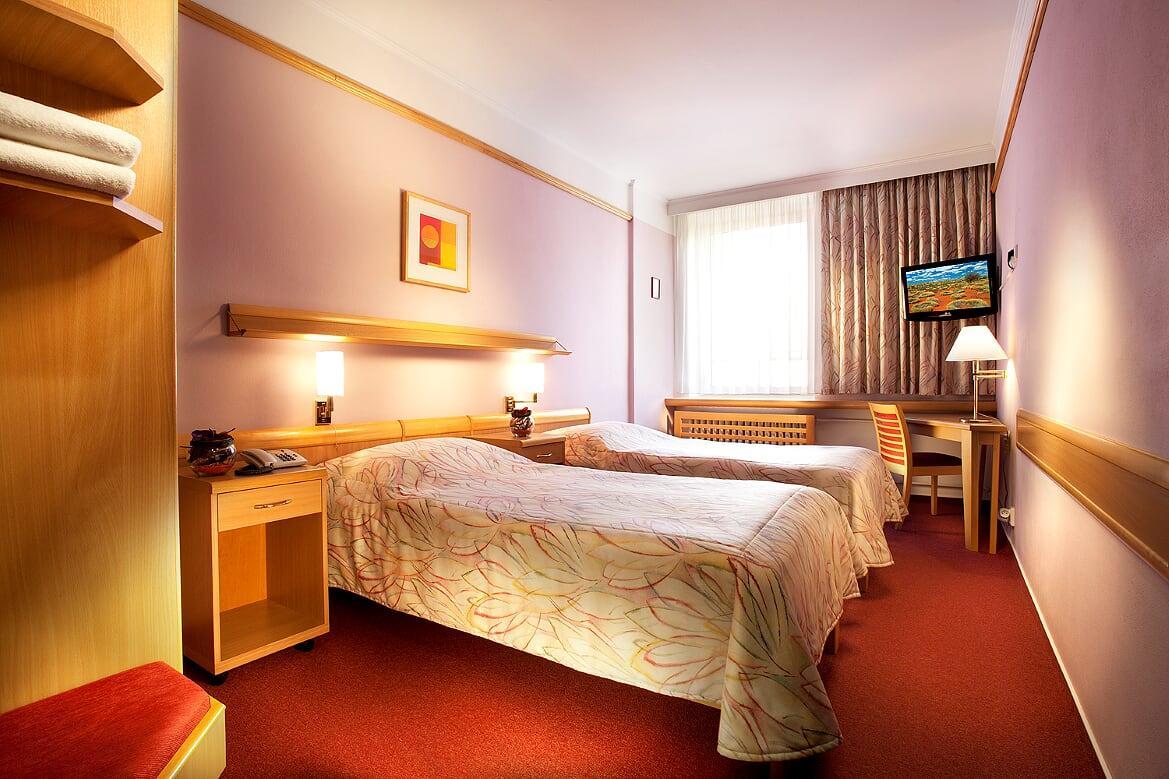 Hotel Akademie A Depandance Vila Jarmila Velké Bílovice Екстериор снимка