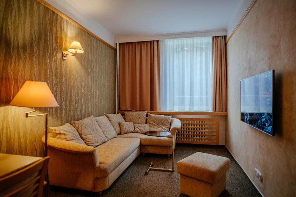 Hotel Akademie A Depandance Vila Jarmila Velké Bílovice Екстериор снимка